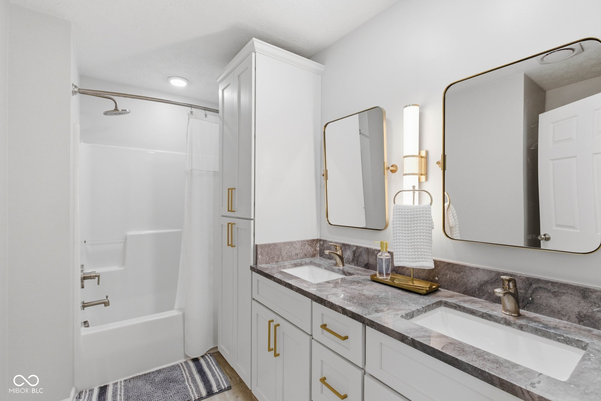 14211 Monarchy Lane Fishers, IN 46037 - Photo 25 of 38