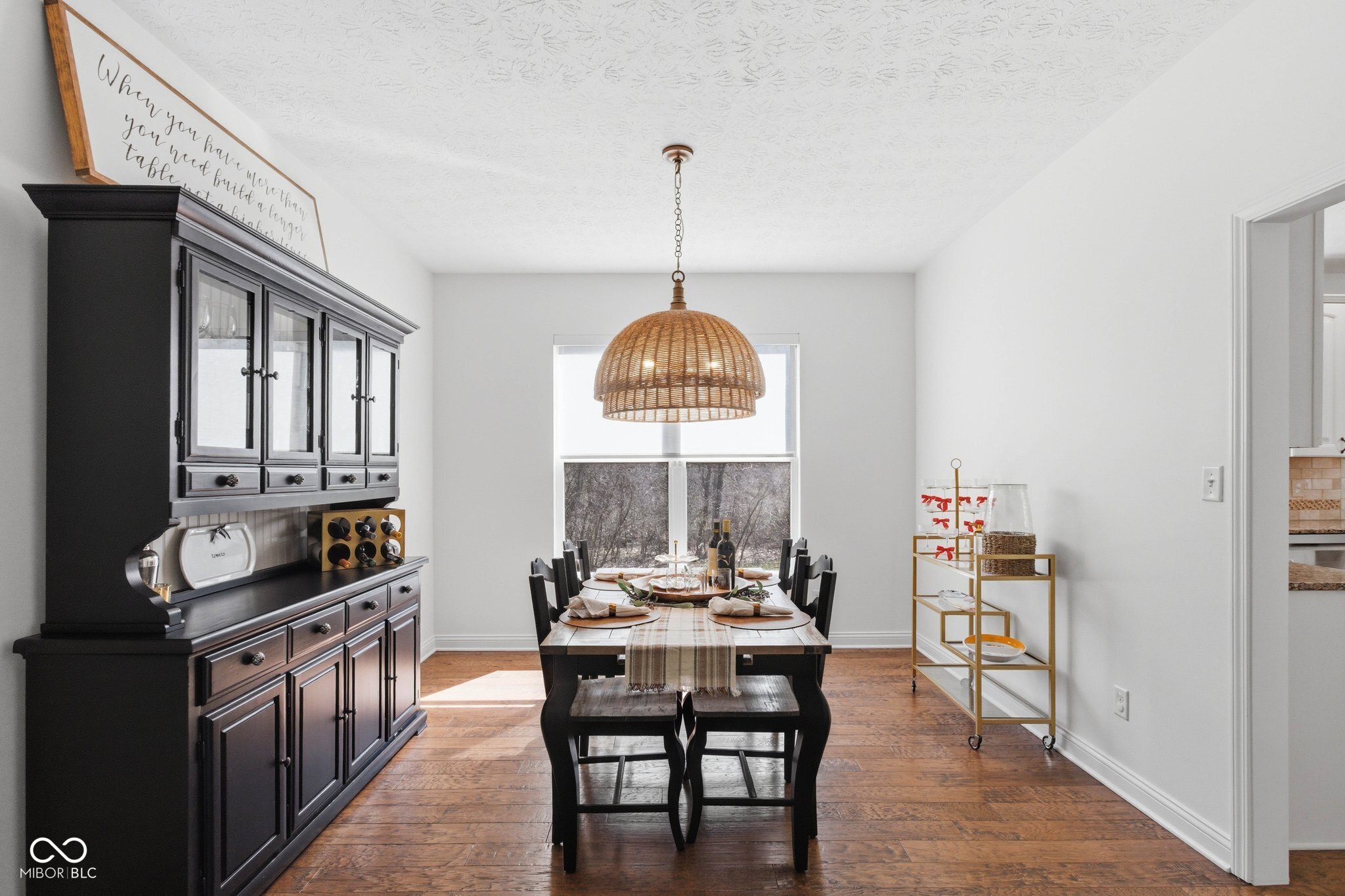 14211 Monarchy Lane Fishers, IN 46037 - Photo 7 of 38