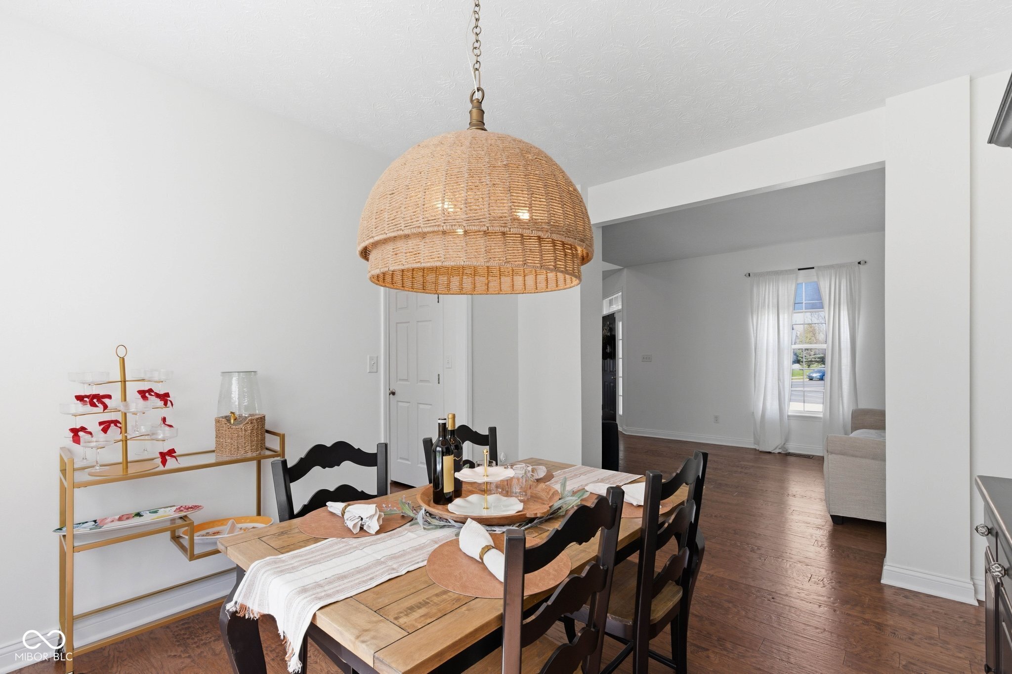 14211 Monarchy Lane Fishers, IN 46037 - Photo 8 of 38