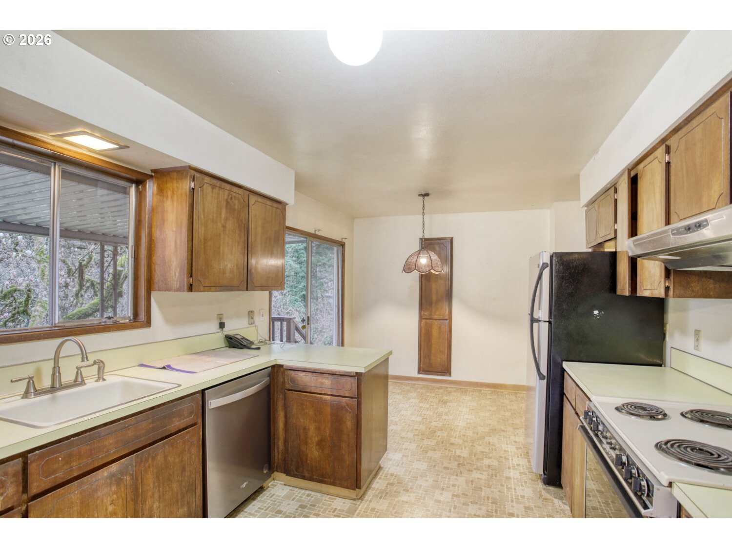 12155 Southeast 143rd Place Happy Valley, OR 97086 - Photo 11 of 34 Kitchen