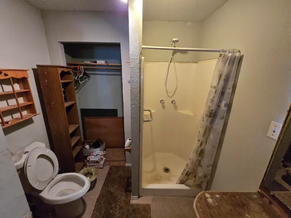 $160,000 | 1221 Highway 83, Denver City, TX 79323