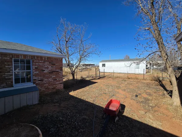 $160,000 | 1221 Highway 83, Denver City, TX 79323