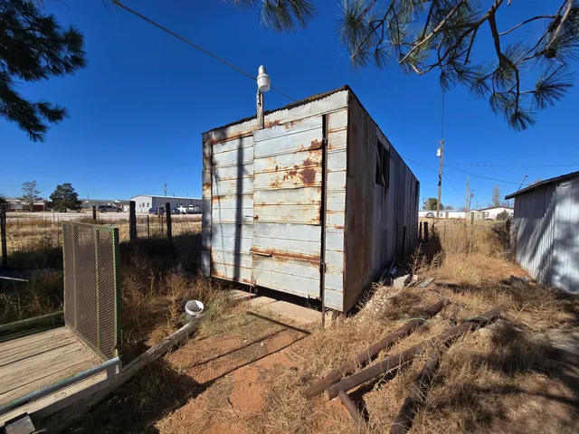 $160,000 | 1221 Highway 83, Denver City, TX 79323