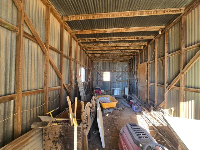 $160,000 | 1221 Highway 83, Denver City, TX 79323