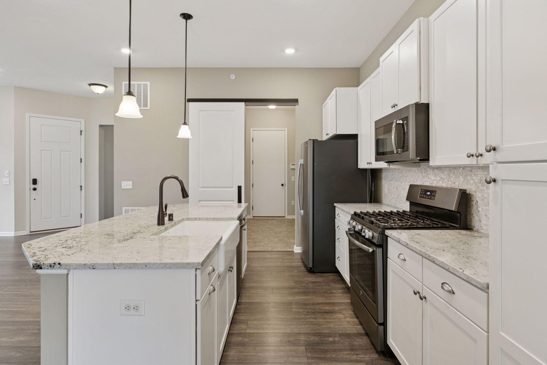 6627 133rd Street Savage, MN 55378 - Photo 10 of 42