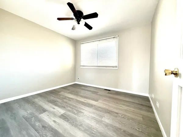 $310,000 | 747 Cove Court, Bartlett, IL 60103