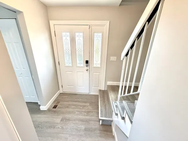 $310,000 | 747 Cove Court, Bartlett, IL 60103