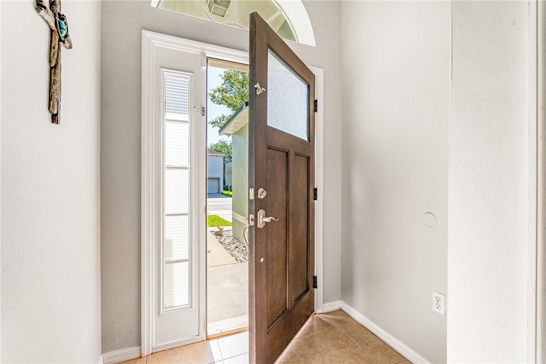 237 Stony Point Drive Sebastian, FL 32958 - Photo 5 of 33