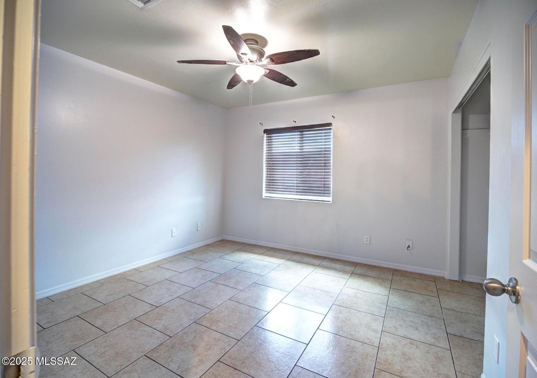 941 Via Puebla Rio Rico, AZ 85648 - Photo 15 of 20
