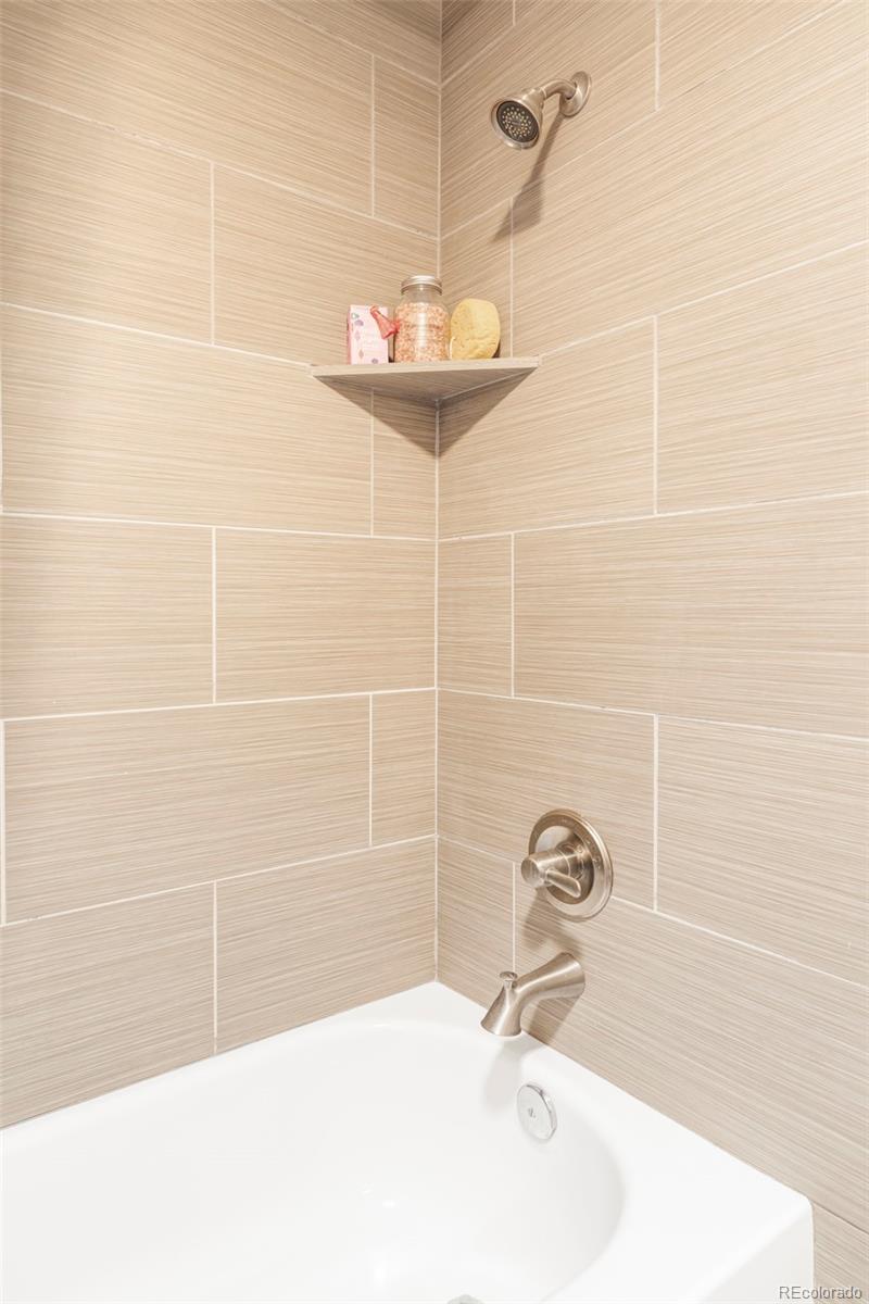 9323 Weeping Willow Place Highlands Ranch, CO 80130 - Photo 18 of 26