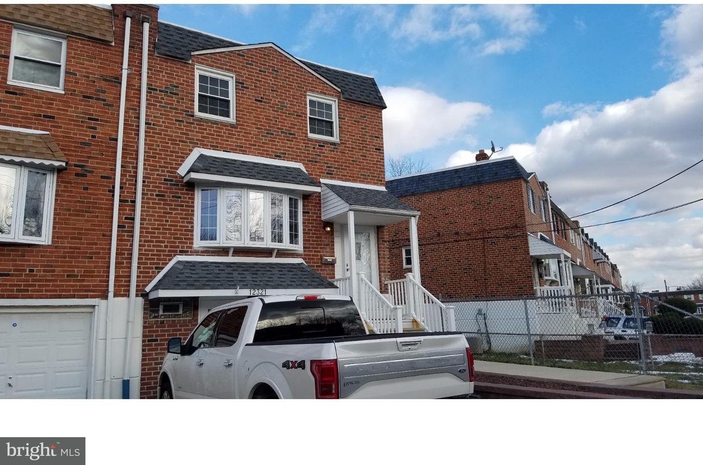 12321 Wyndom Road Philadelphia, PA 19154 - Photo 1 of 21 Exterior Front