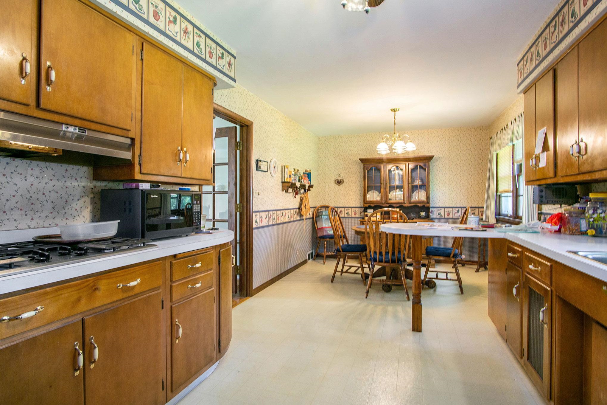 54771 Fir Road Mishawaka, IN 46545 - Photo 12 of 25 Gallery Image 12