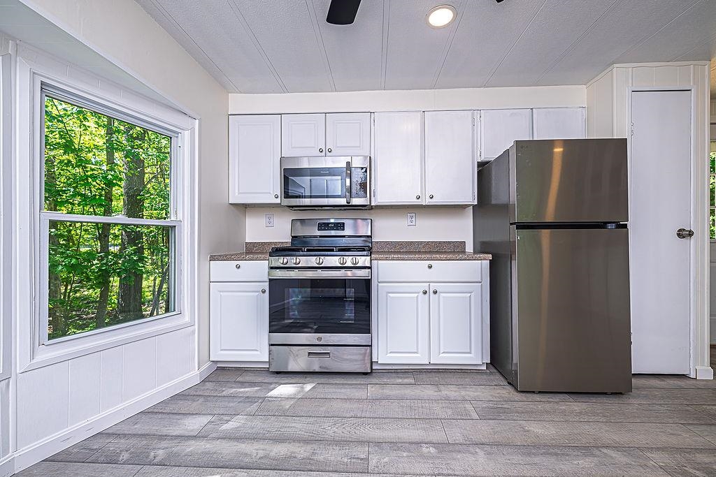 11 Gray Road Barnstead, NH 03218 - Photo 2 of 27