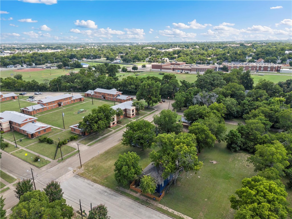 725 South 12th Street Waco, TX 76706 - Photo 6 of 12