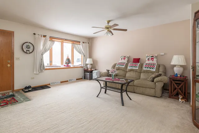 $365,000 | 3810 North Cedar Avenue, Zion, IL 60099