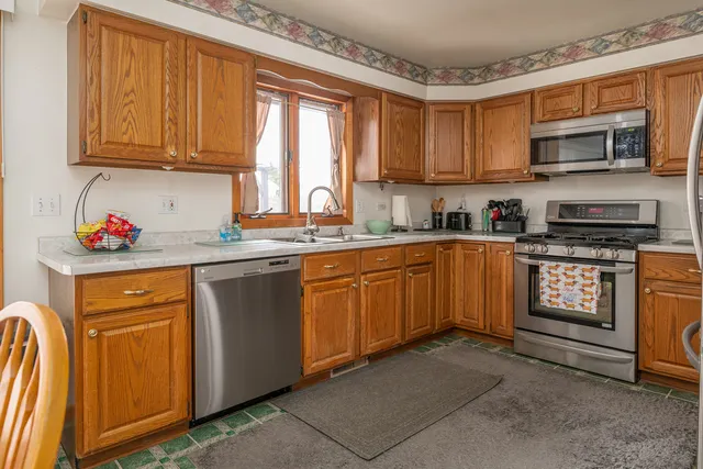 $365,000 | 3810 North Cedar Avenue, Zion, IL 60099