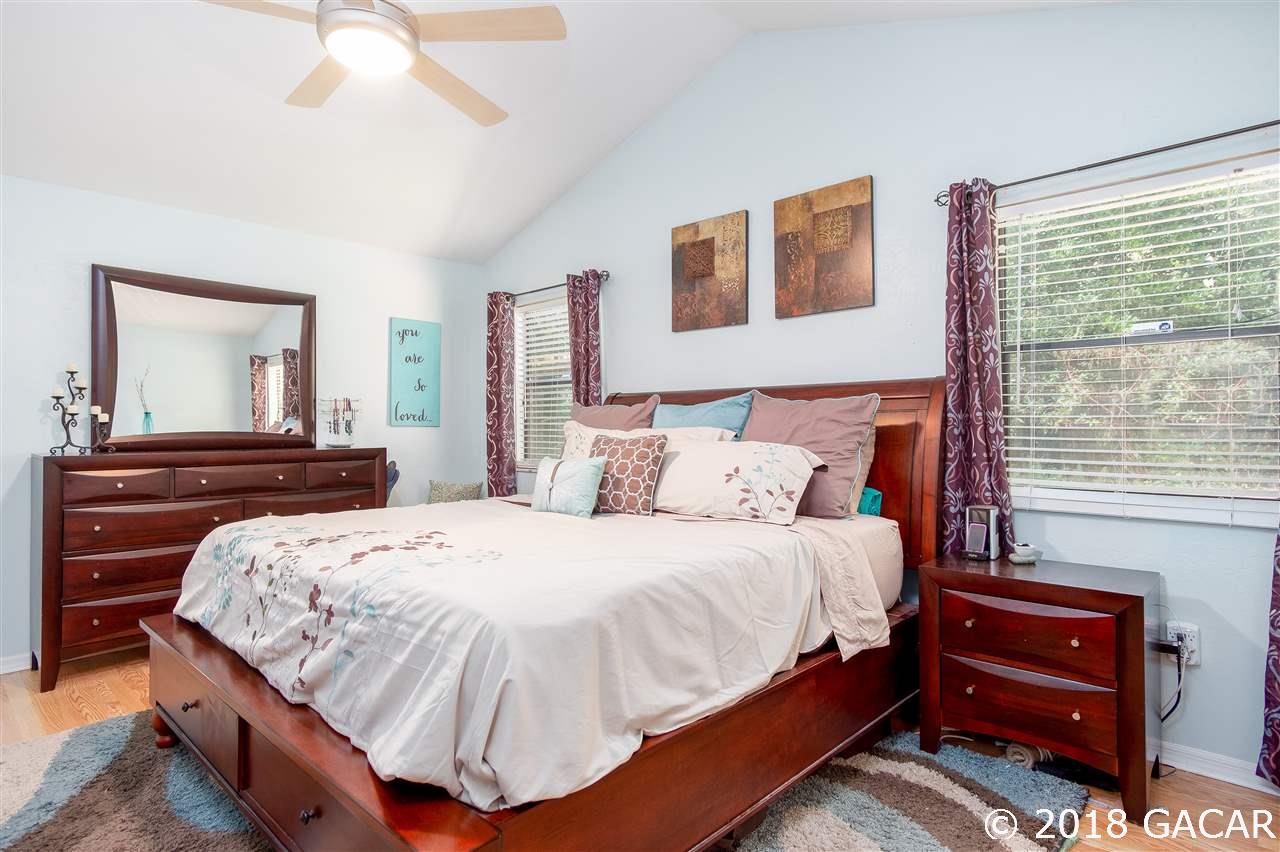 8225 Southwest 47th Road Gainesville, FL 32608 - Photo 9 of 20 Gallery Image 9