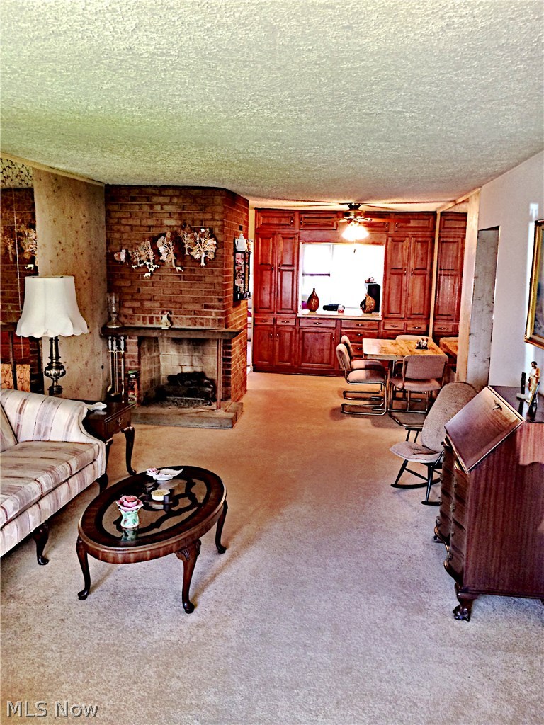 16530 Munn Road, Unit 7 Cleveland, OH 44111 - Photo 3 of 24 Gallery Image 3