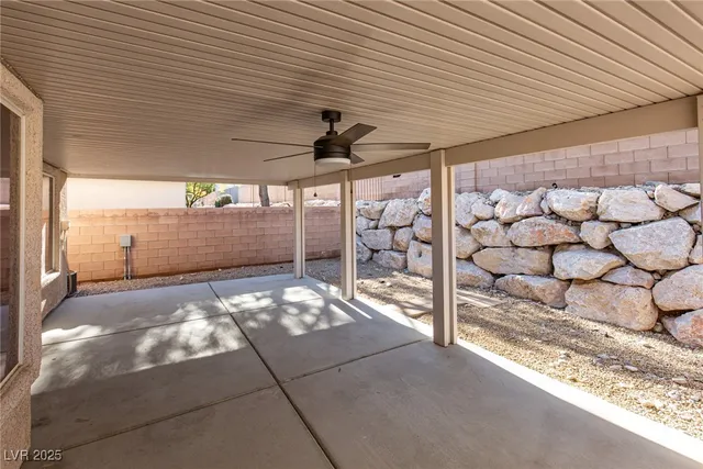 $2,000 | 7649 Lookout Hill Street, Las Vegas, NV 89149