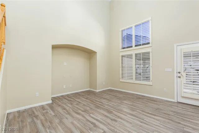 $2,000 | 7649 Lookout Hill Street, Las Vegas, NV 89149