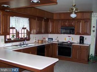 4531 Sefranka Road Temple, PA 19560 - Photo 5 of 12 Gallery Image 5