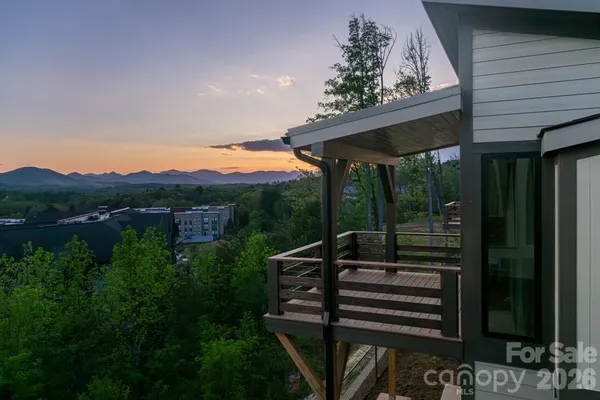 $1,245,000 | 604 Storybook Villas Trail, Asheville, NC 28804