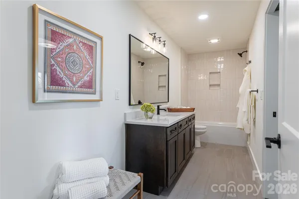 $1,245,000 | 604 Storybook Villas Trail, Asheville, NC 28804