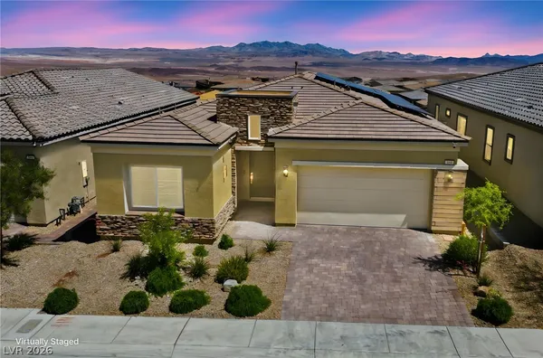 $678,000 | 176 Cabo Cruces Drive, Henderson, NV 89011