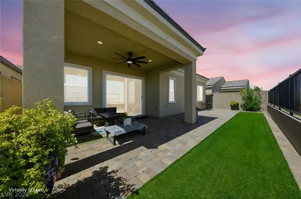 $678,000 | 176 Cabo Cruces Drive, Henderson, NV 89011