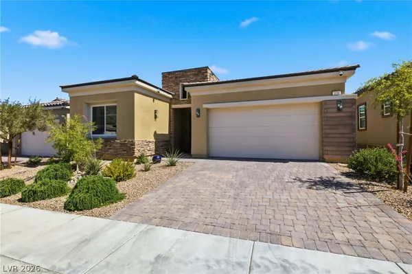 $678,000 | 176 Cabo Cruces Drive, Henderson, NV 89011