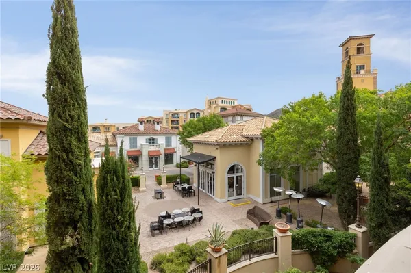 $678,000 | 176 Cabo Cruces Drive, Henderson, NV 89011