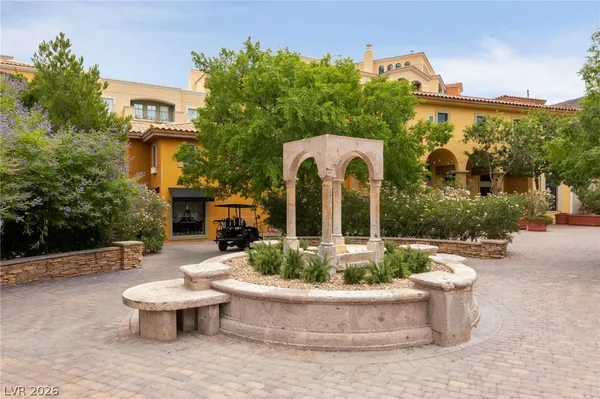 $678,000 | 176 Cabo Cruces Drive, Henderson, NV 89011