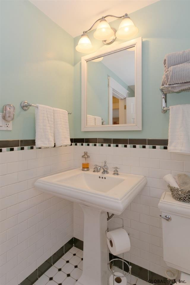 5 Hilltop Road Brunswick, NY 12180 - Photo 15 of 39 Photo 15
