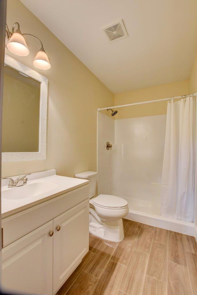 6350 Walk Circle Boca Raton, FL 33433 - Photo 14 of 29 a bathroom with a sink a toilet and shower