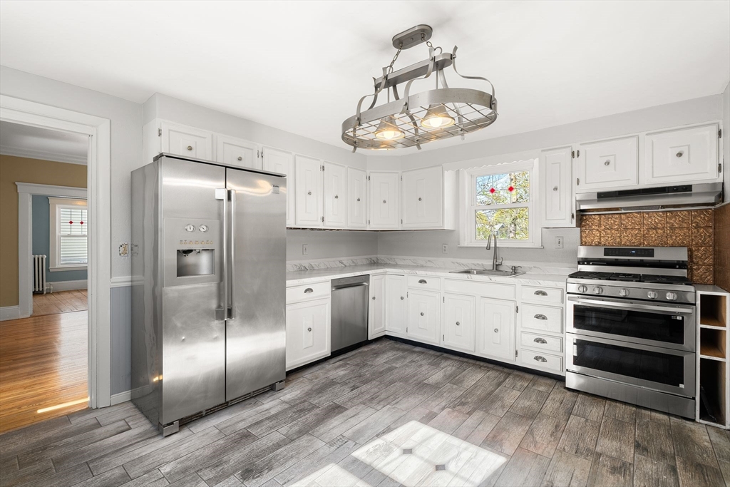 8 Contentment Place Dedham, MA 02026 - Photo 12 of 32