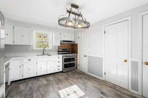 $729,900 | 8 Contentment Place, Dedham, MA 02026