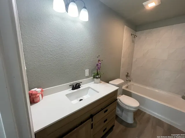 $179,000 | 203 West 4th Street, Sinton, TX 78387