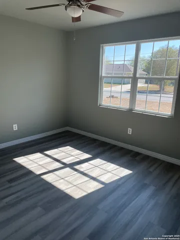 $179,000 | 203 West 4th Street, Sinton, TX 78387