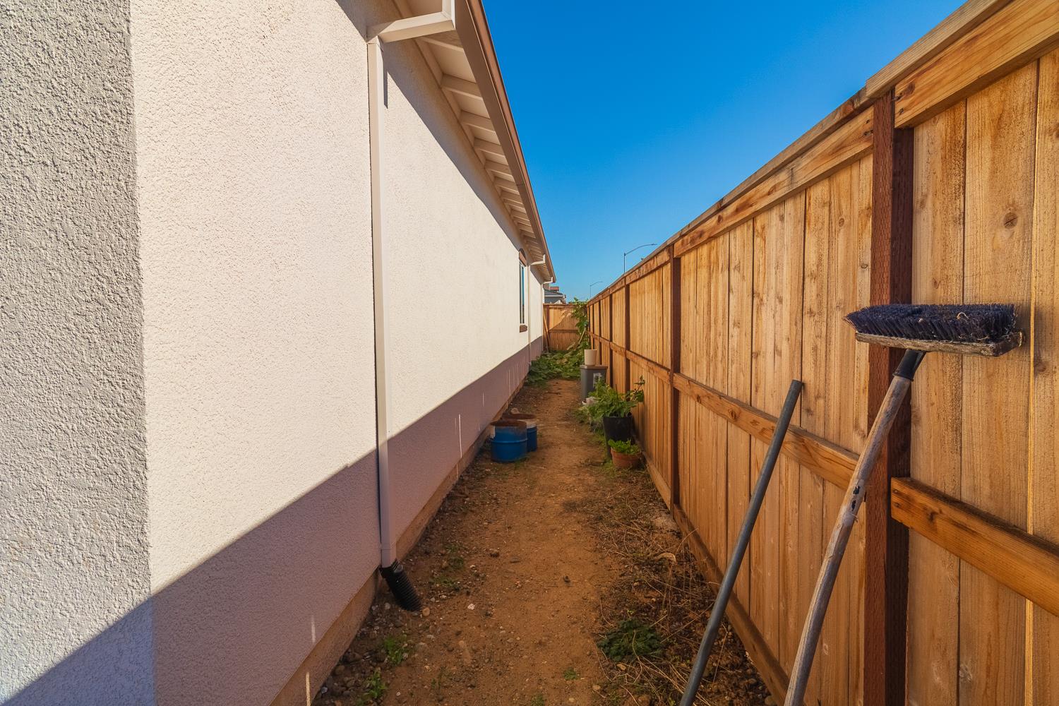 12868 Spotted Wren Circle Rancho Cordova, CA 95742 - Photo 23 of 46 a view of stairs