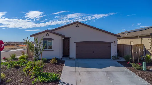$529,900 | 12868 Spotted Wren Circle, Rancho Cordova, CA 95742