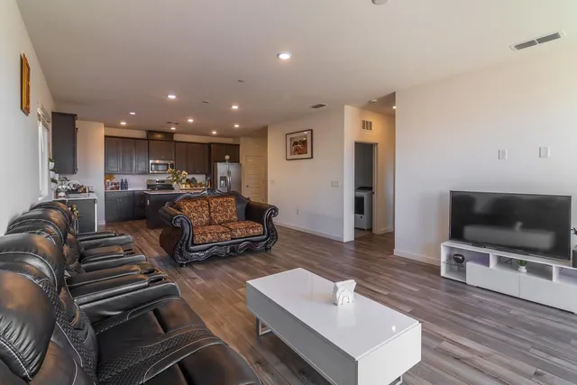 $529,900 | 12868 Spotted Wren Circle, Rancho Cordova, CA 95742