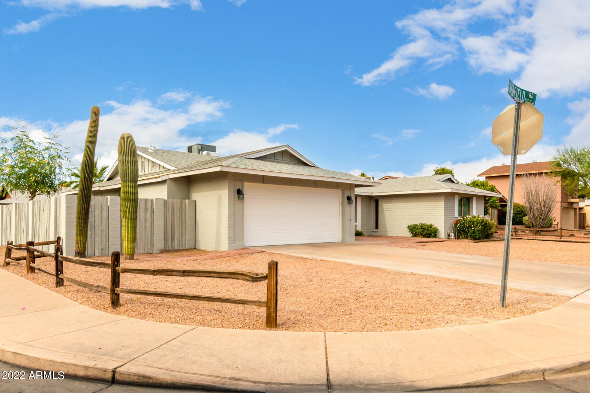 1200 East Redfield Road Tempe, AZ 85283 - Photo 5 of 32 05 - Redfield