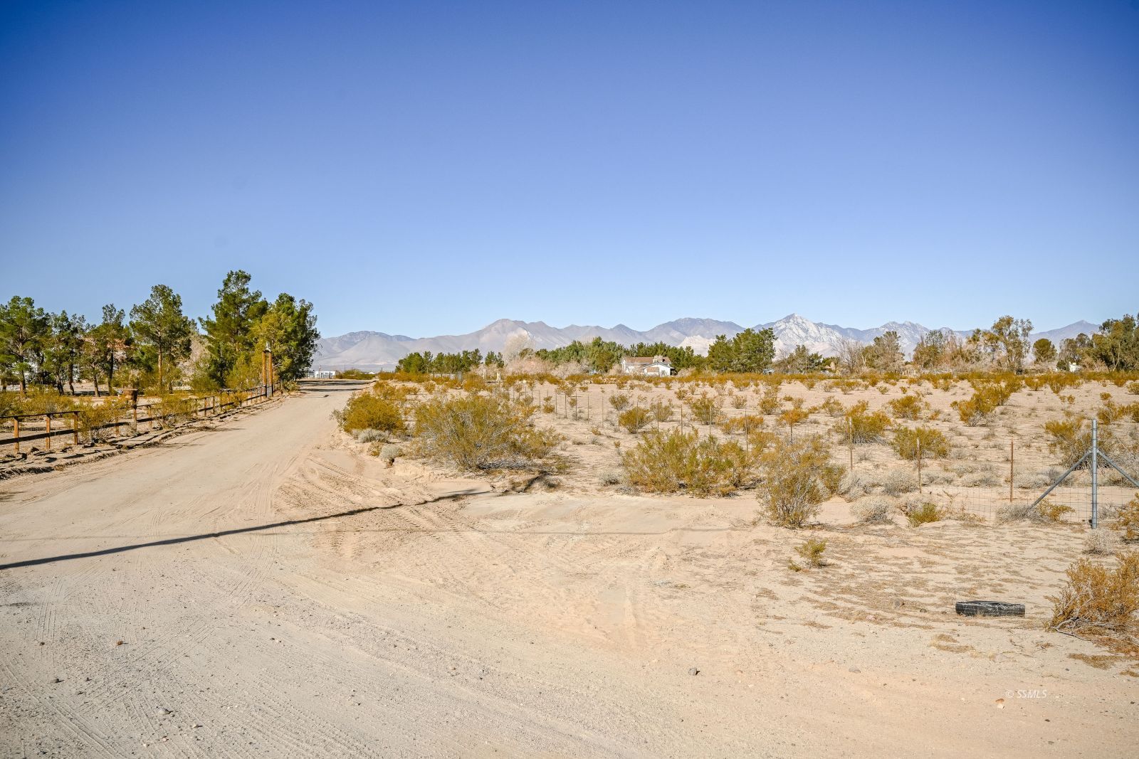 1766 Felspar Avenue Ridgecrest, CA 93555 - Photo 5 of 10