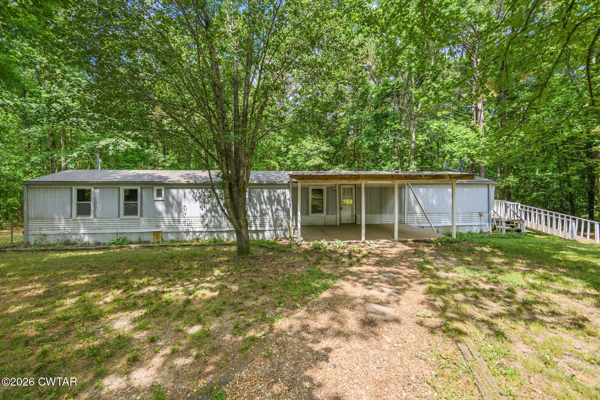 2417 Maytown Road Bruceton, TN 38317 - Photo 2 of 19 NZ9_1550
