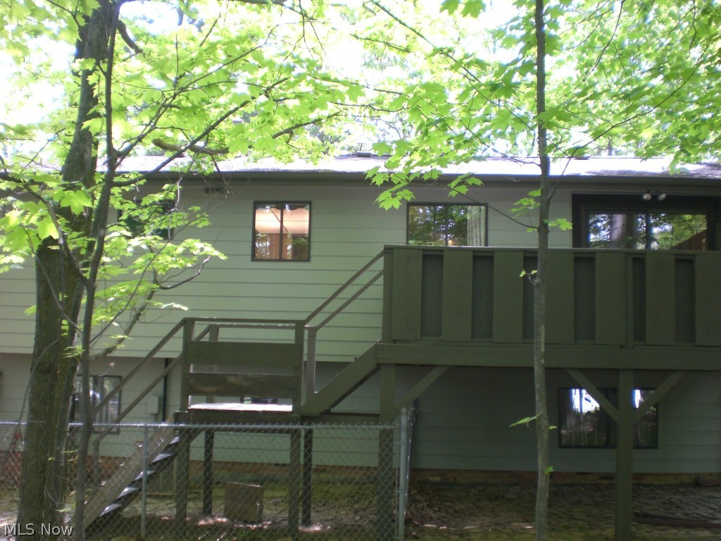 4983 Harris Road Broadview Heights, OH 44147 - Photo 24 of 25 NEWLY STAINED BACK DECK