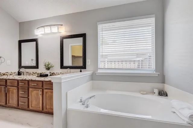 $469,900 | 7218 Compass Point Drive, Rowlett, TX 75089