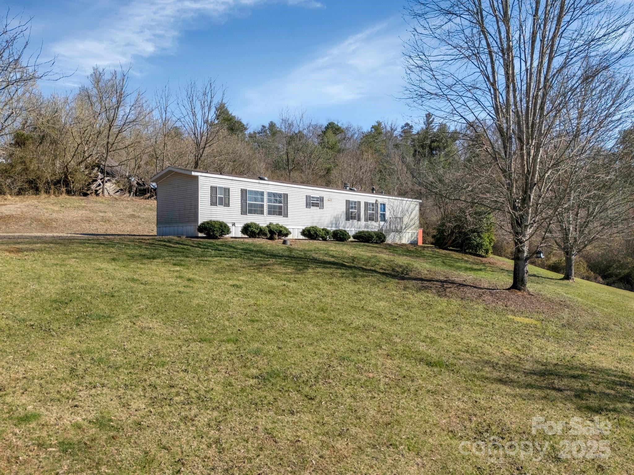 128 Cody Embler Road Alexander, NC 28701 - Photo 4 of 39 Gallery Image 4