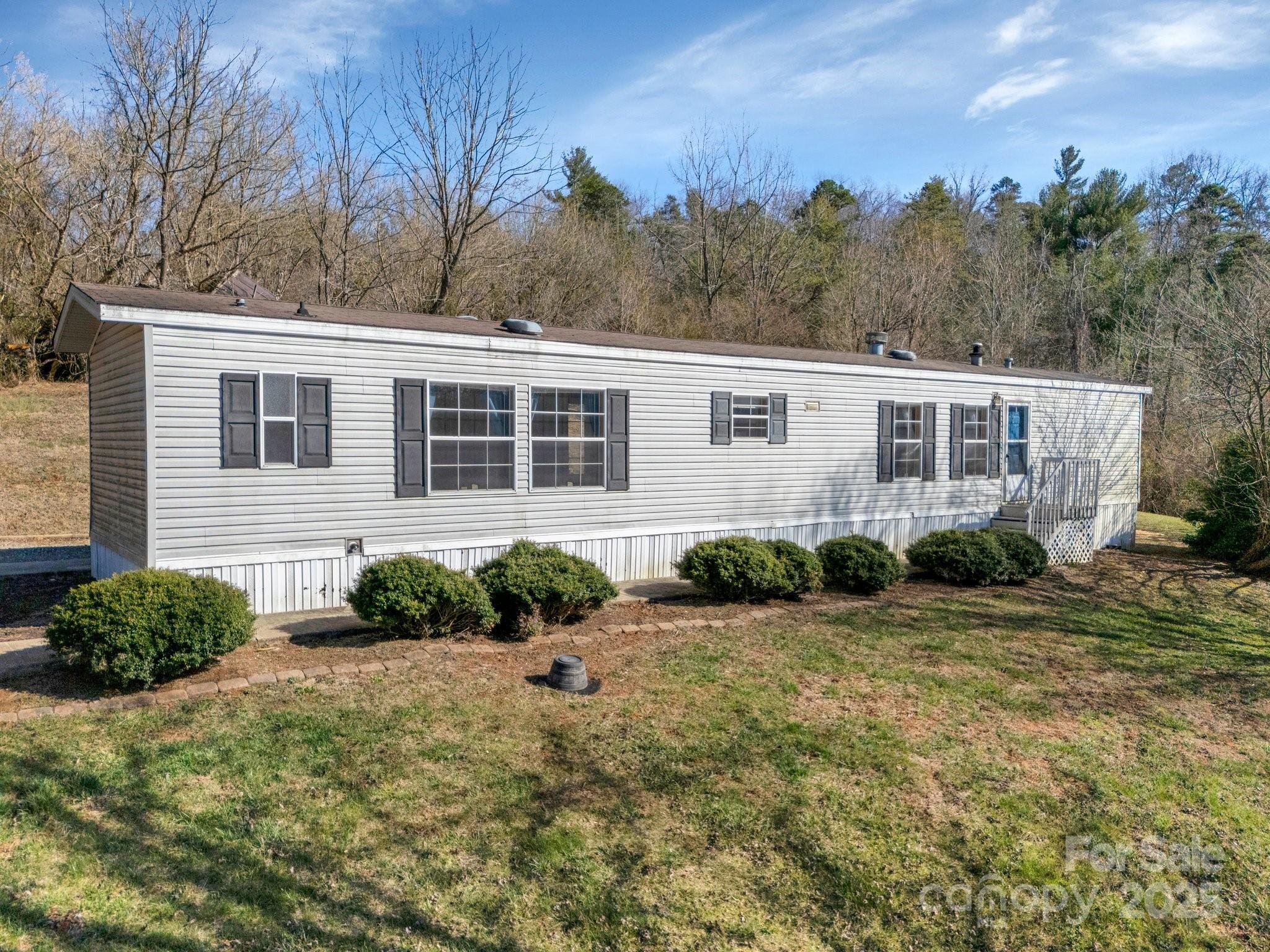 128 Cody Embler Road Alexander, NC 28701 - Photo 5 of 39 Gallery Image 5