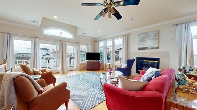 $1,375,000 | 103 24th Street South, Brigantine, NJ 08203