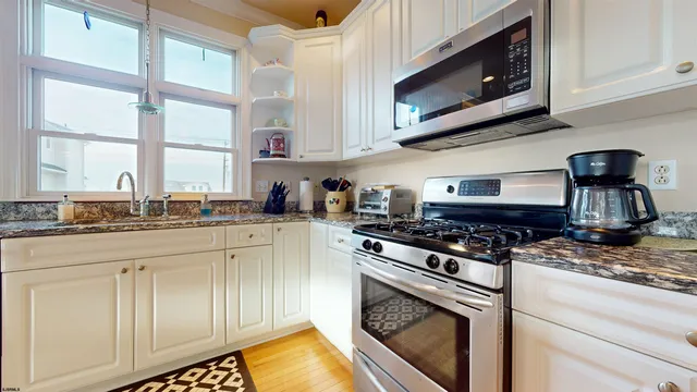 $1,375,000 | 103 24th Street South, Brigantine, NJ 08203